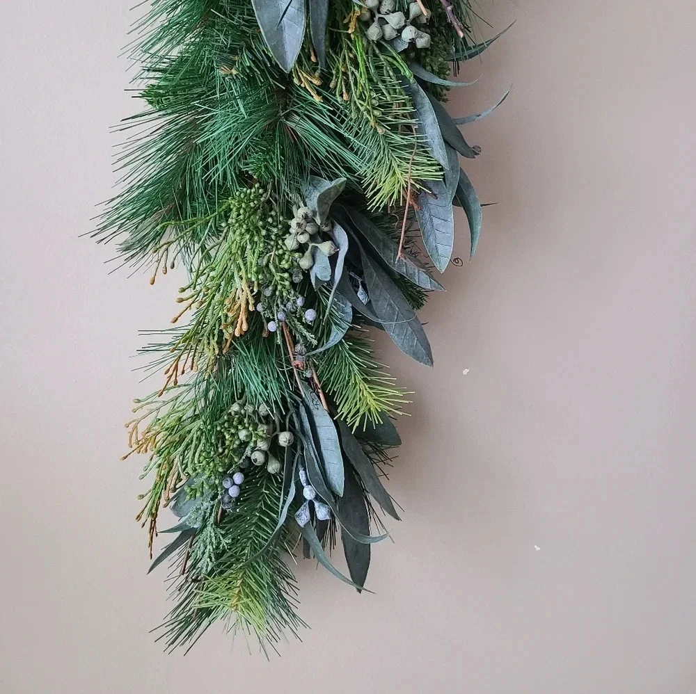 NWT Pasquesi deep green Woods with teardrop